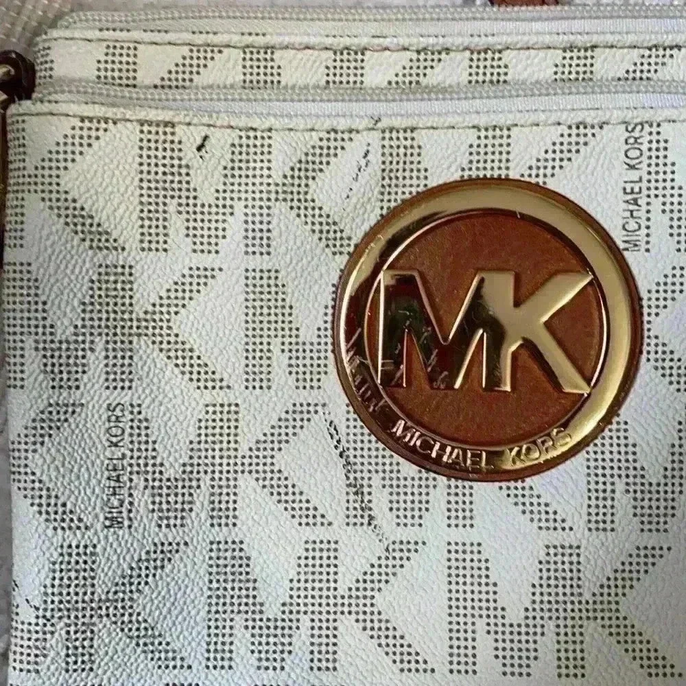 MK bag! - Picture 5 of 5